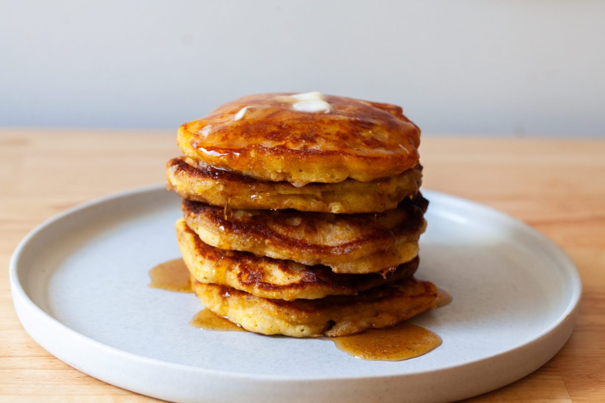Everyone's Crazy About Pancakes: The Best Sweet and Savory Recipes Everyone's Crazy About Pancakes: The Best Sweet and Savory Recipes