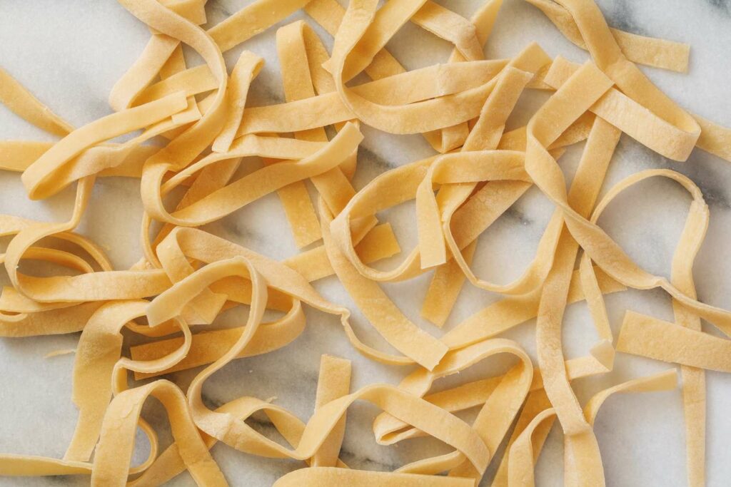 Grandma’s Butter Noodles: A Timeless Comfort Food Recipe