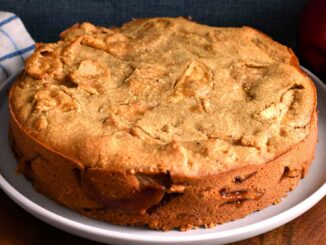 The Ultimate Passover Apple Cake: A Deliciously Simple Recipe