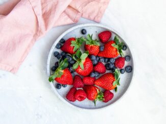 🍓 The TikTok-Approved Berry Hack: Your Guide to Buying the Freshest, Sweetest Berries Every Time!