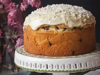 Bake Authentic Kulich: A Step-by-Step Guide to Russian Easter Bread